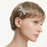 Ariana Grande x Swarovski brooch and hair accessory Crystal pearl, Mixed cuts, Dragonfly, White, Rhodium plated - Image 2