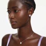 Ariana Grande x Swarovski set Crystal pearl, Round cut, Flower, White, Rhodium plated - Image 2