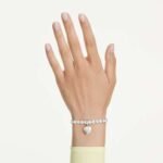 Idyllia charm Mixed cuts, Pearl-coloured coating, Heart, White, Rhodium plated - Image 2