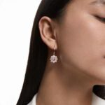 Idyllia drop earrings Mixed cuts, Sun, Pink, 18K rose gold finish - Image 2