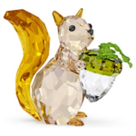 Idyllia Squirrel and Acorn