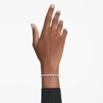 Matrix Tennis bracelet Baguette cut, White, Rhodium plated - Image 2