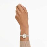 Sublima bangle watch Swiss Made, Metal bracelet, Gold tone, Champagne gold-tone finish - Image 2