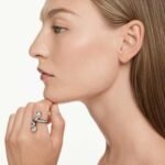 The Vienna Collection open ring Feather, White, Ruthenium plated - Image 2