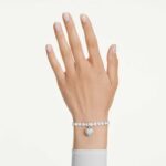 Idyllia charm Mixed cuts, Pearl-coloured coating, Heart, White, Rhodium plated - Image 8