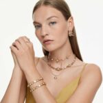 Idyllia pendant Crystal pearl, Mixed cuts, Flower, Multicoloured, 18K gold finish - Image 7